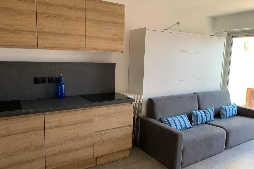 L'Effet Mer, Duplex Sur Le Port Avec Ses 2 Terrasses Vue Mer Hyères Exterior foto